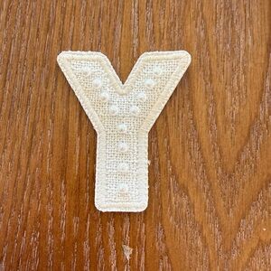 Pearl Y letter patch